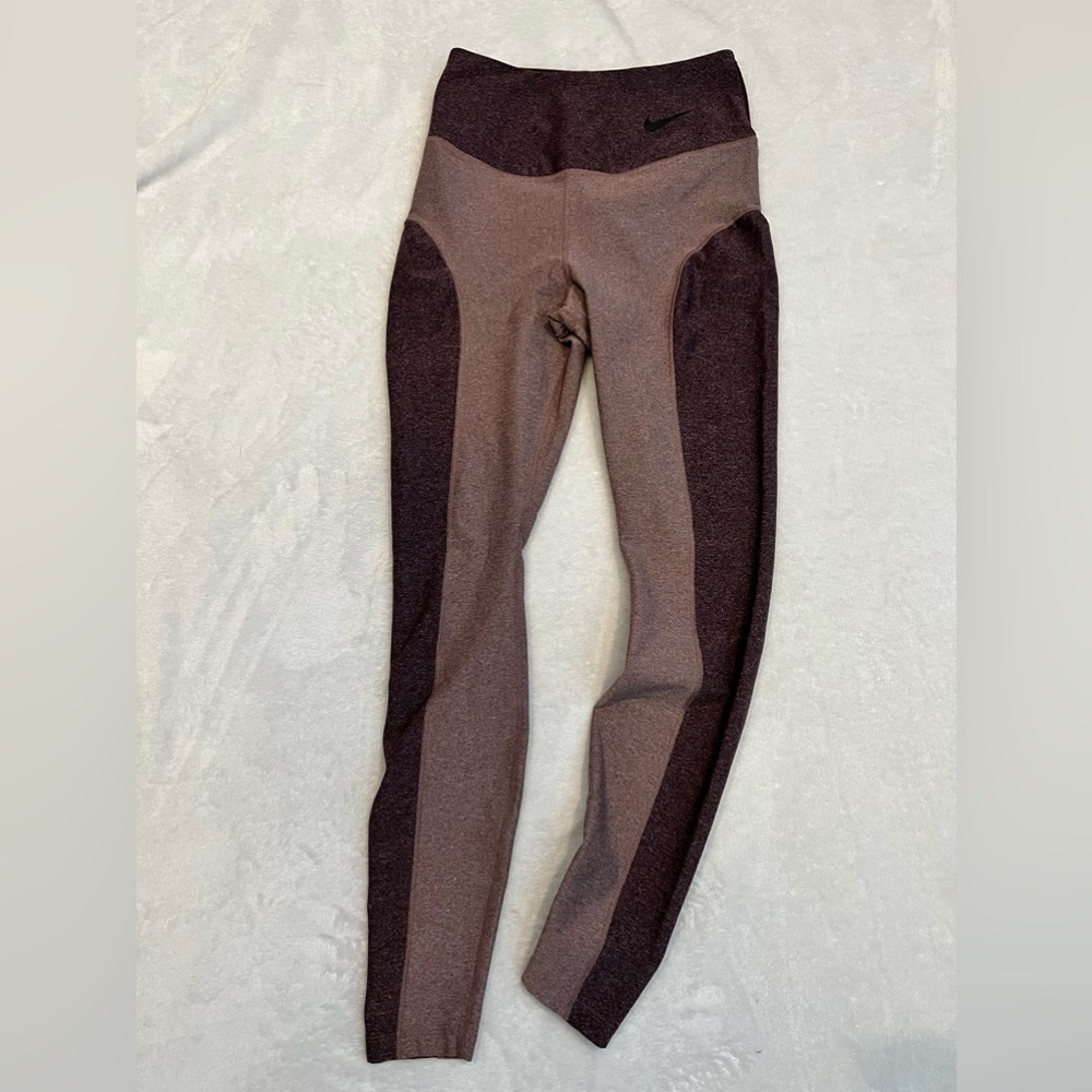 Nike Women’s Sculpt Hyper Tight Fit High Rise Training Tights Sz Small - Picture 7 of 7